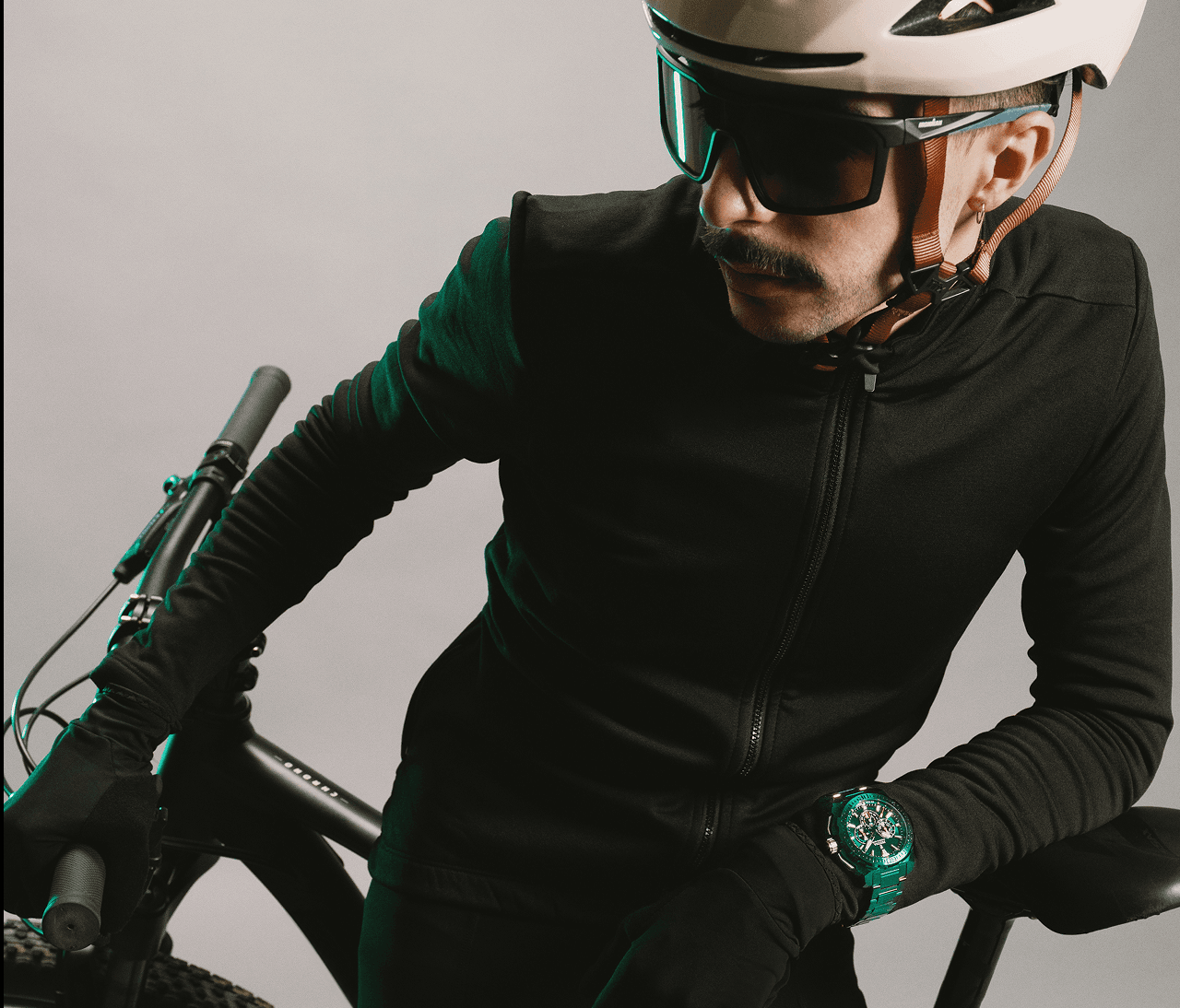 OROLOGIO DA UOMO FESTINA CHRONO BIKE EDIZIONE SPECIALE F20730/1 VERDE CINTURINO IN ACCIAIO