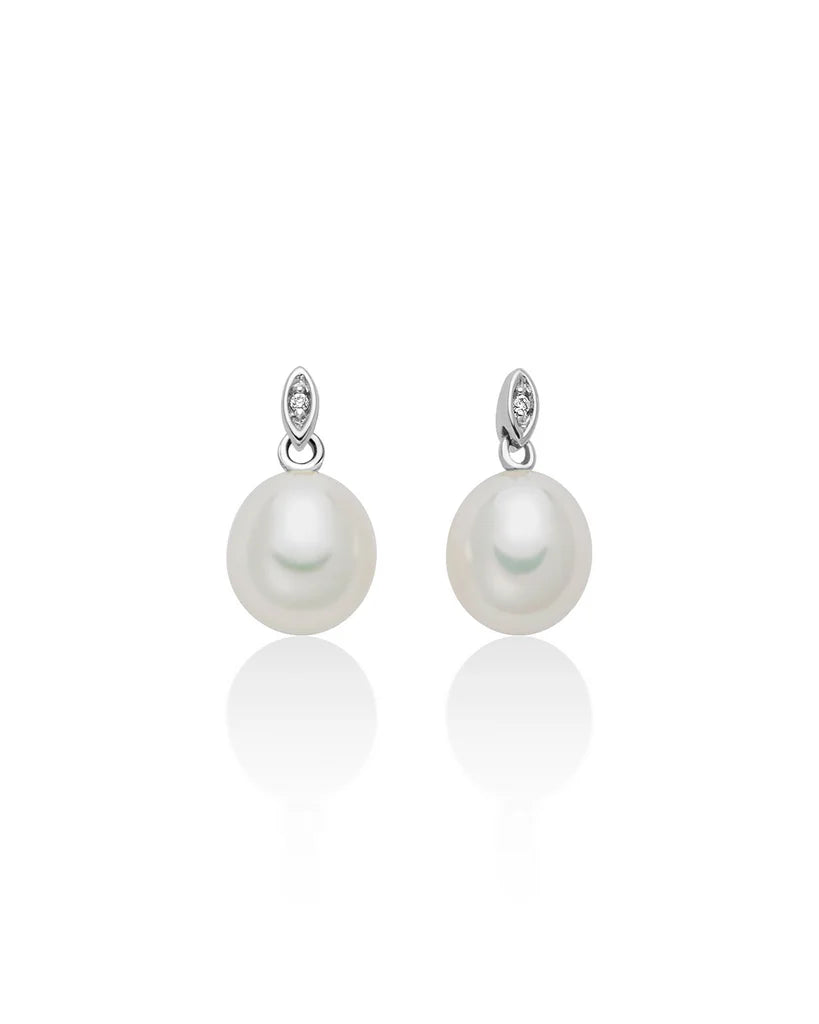 MILUNA Orecchini pendenti da donna Miluna Perle 375 in oro bianco 9kt con due diamanti 0,0056ct e perle 6,5/7 PER2721X