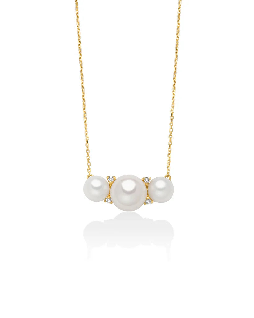 MILUNA Collana girocollo da donna Miluna Perle 375 in oro giallo 9kt con 4 diamanti 0,0192ct e 3 perle di diverse dimensioni PCL6518X