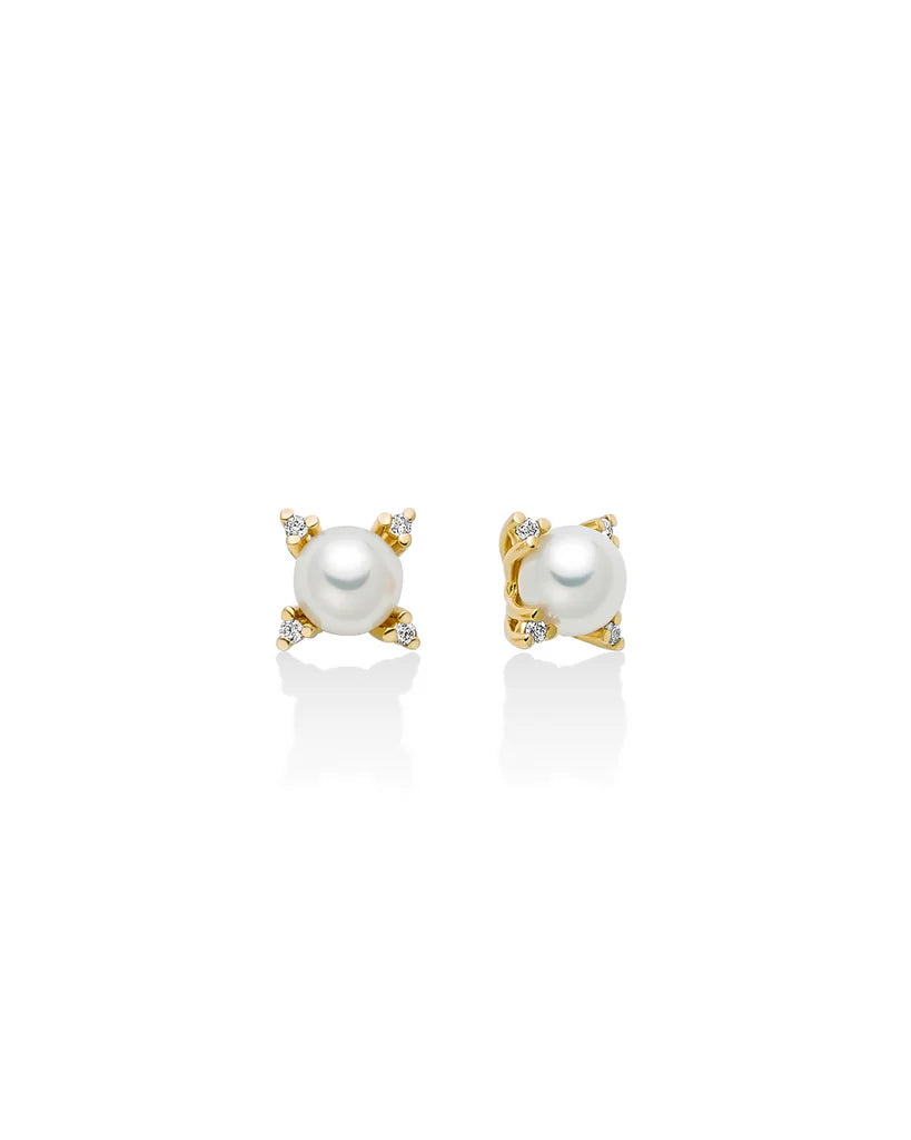 MILUNA Orecchini a lobo da donna Miluna Perle 375 in oro giallo 9kt con 8 diamanti 0,0264ct e perle 4,5/5 PER2724X