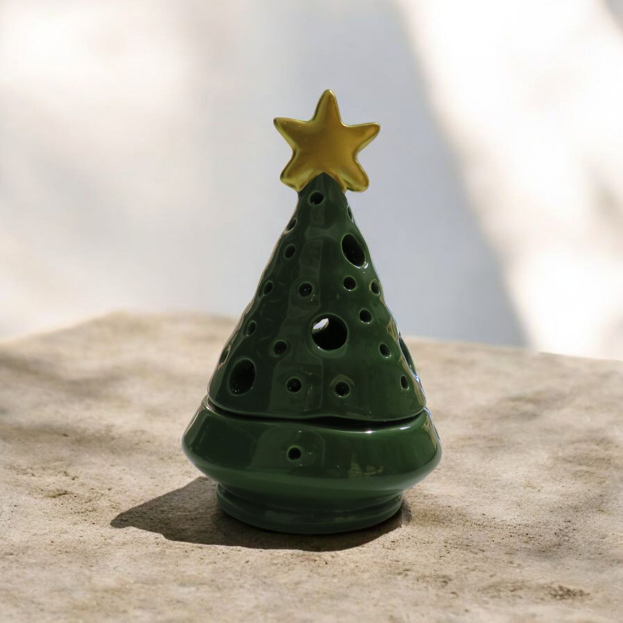 Poishome  Emozioni di Ceramica - Albero di Natale con stella dorata
