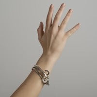 Bracciale rigido Rosso e piccante con charm argento 925 e bronzo - BA064 Mandile